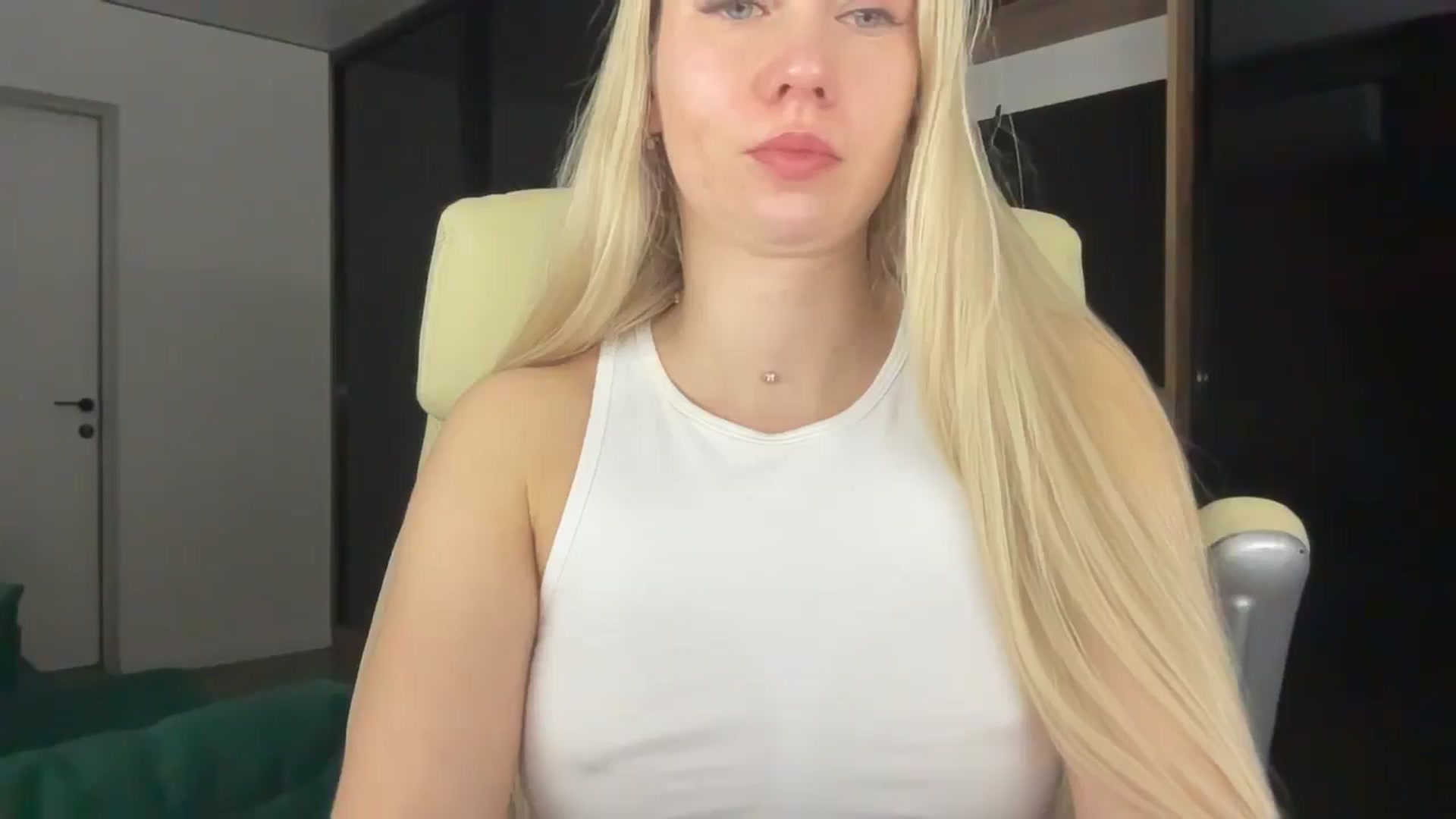 Miss_Sylvia video thumbnail