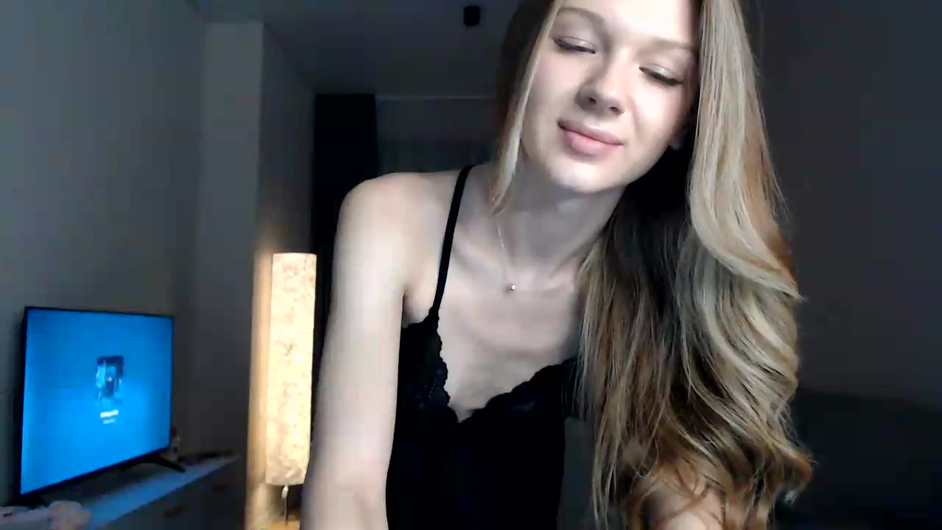 CuteBlonde video thumbnail