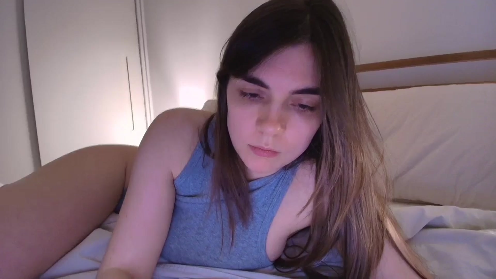 https_sophie video thumbnail