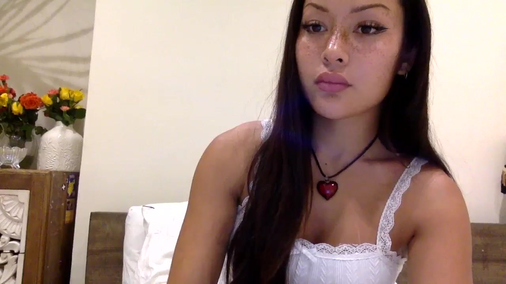 Miss_emiko video thumbnail