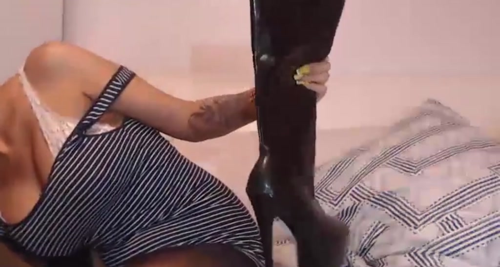Blonde_MFC video thumbnail