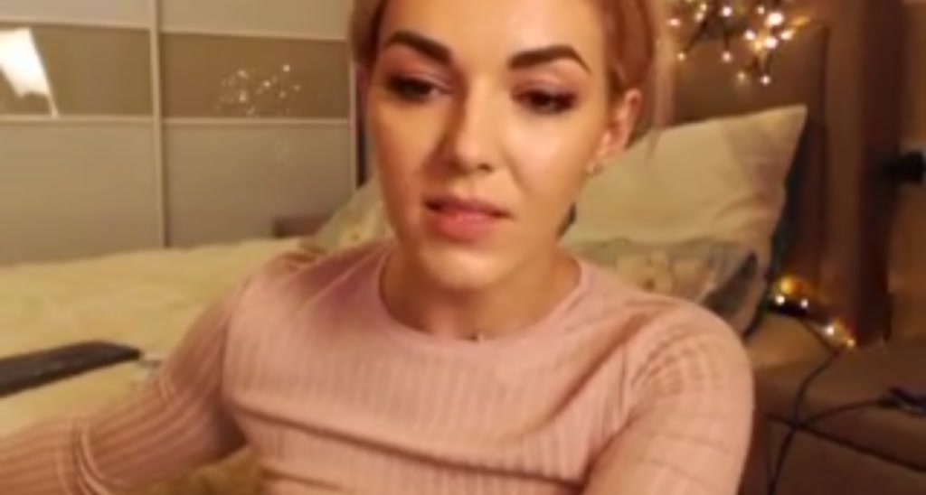 NellyBee video thumbnail