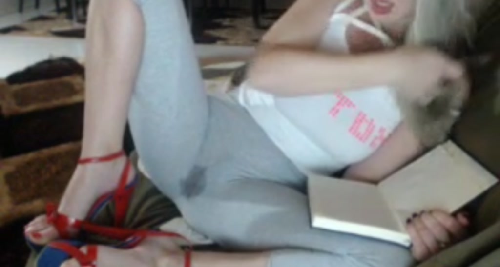 KHAN_MIKA video thumbnail