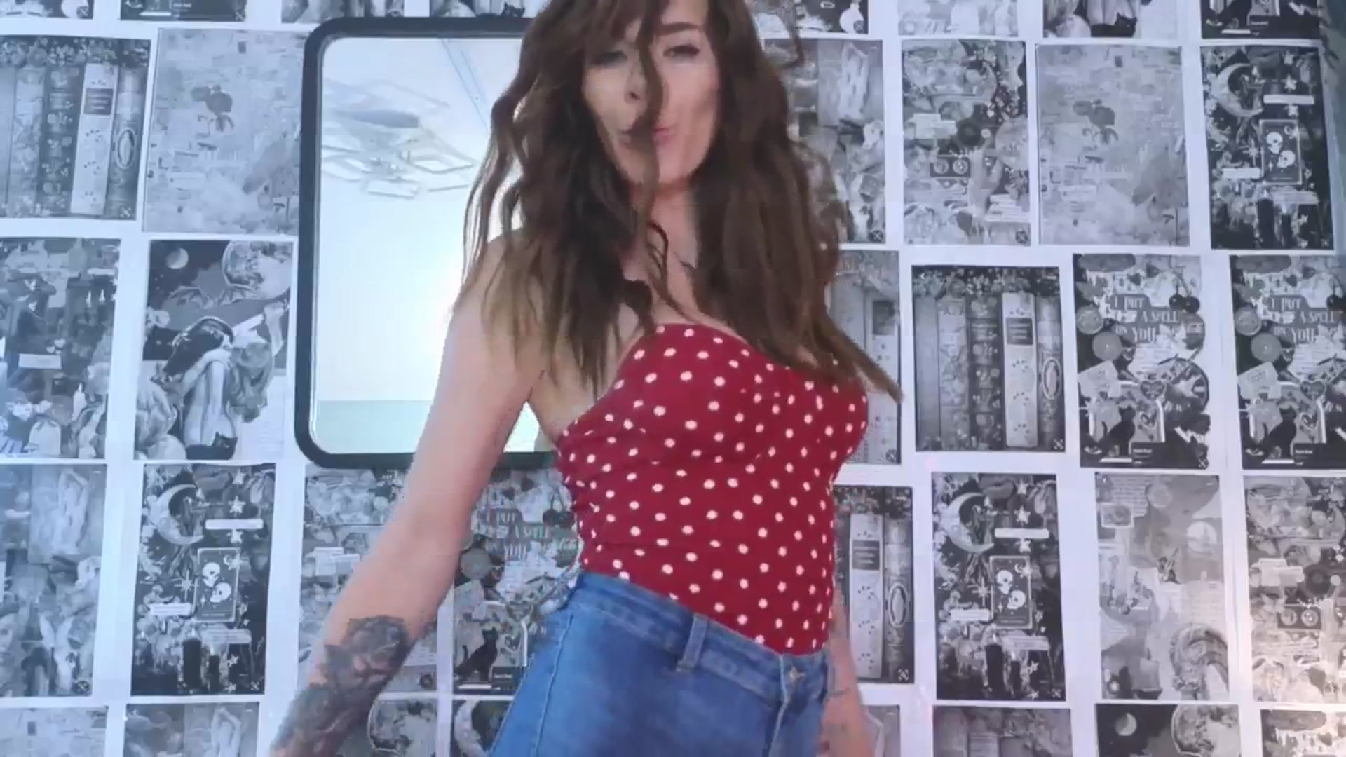 MilaJoulie video thumbnail