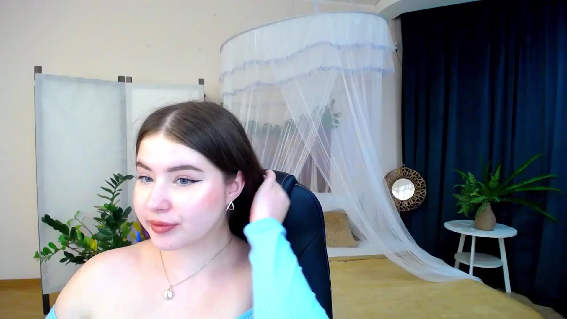 AdmireMyEyes video thumbnail