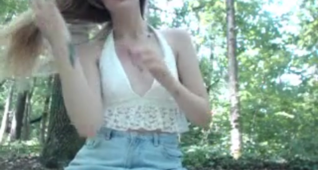 LuckyLoni video thumbnail
