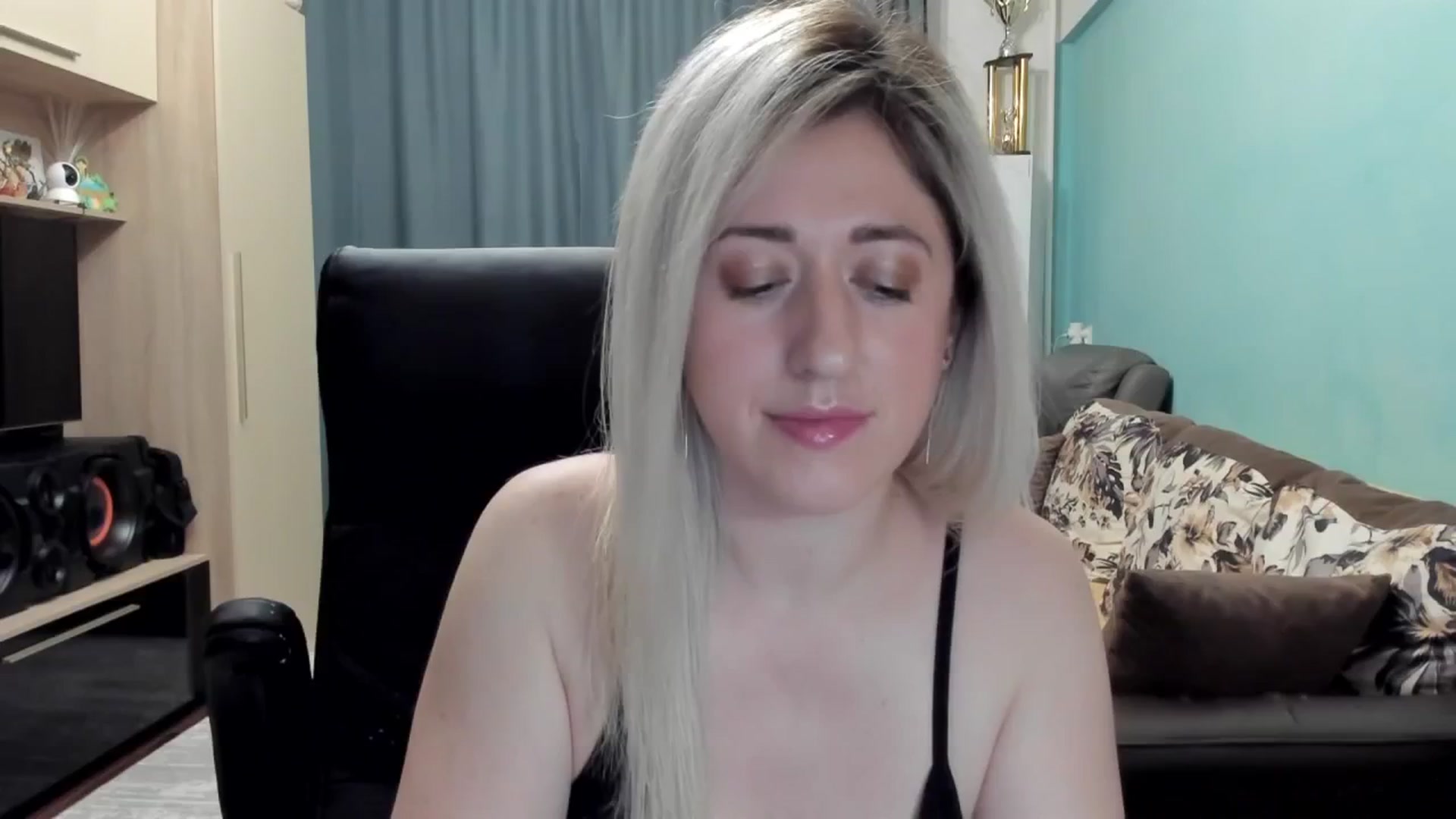 SweetDelia_ video thumbnail
