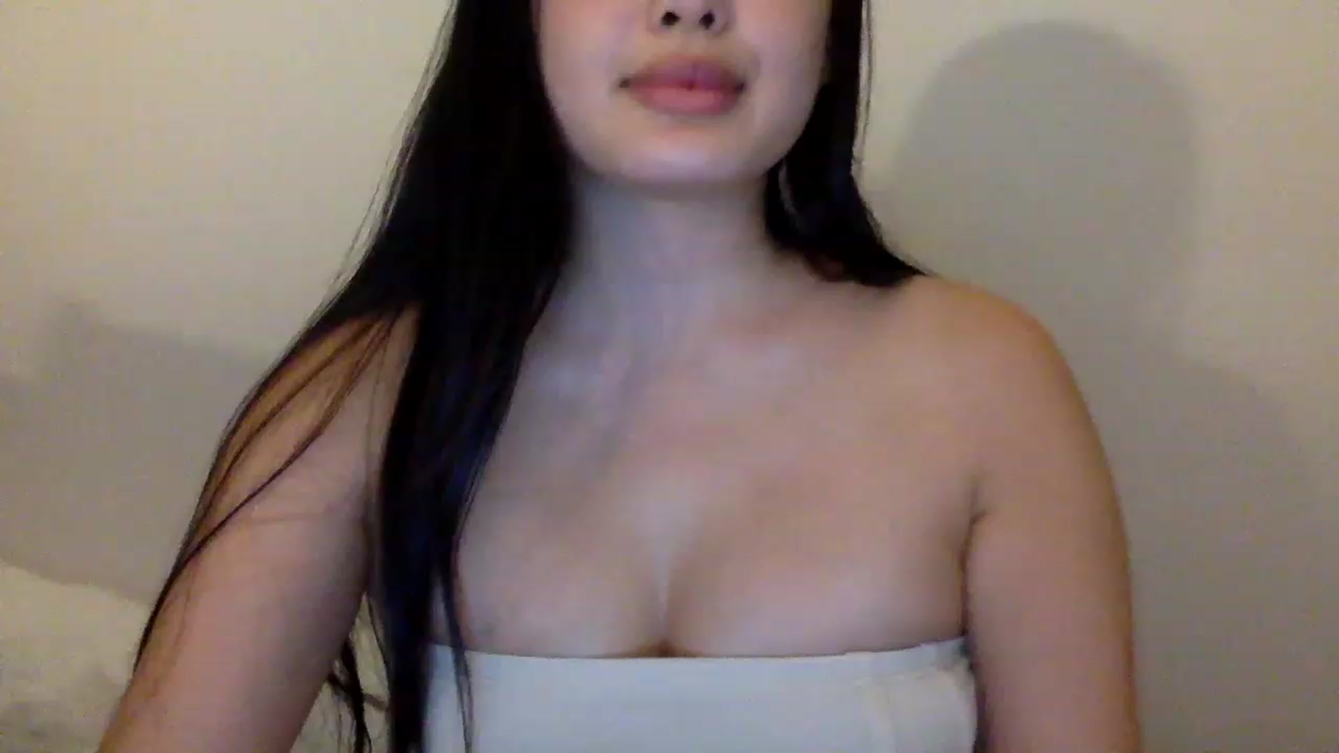 MsAkira video thumbnail