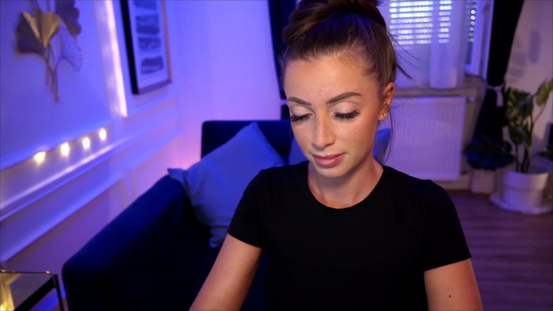 emma_ruby video thumbnail