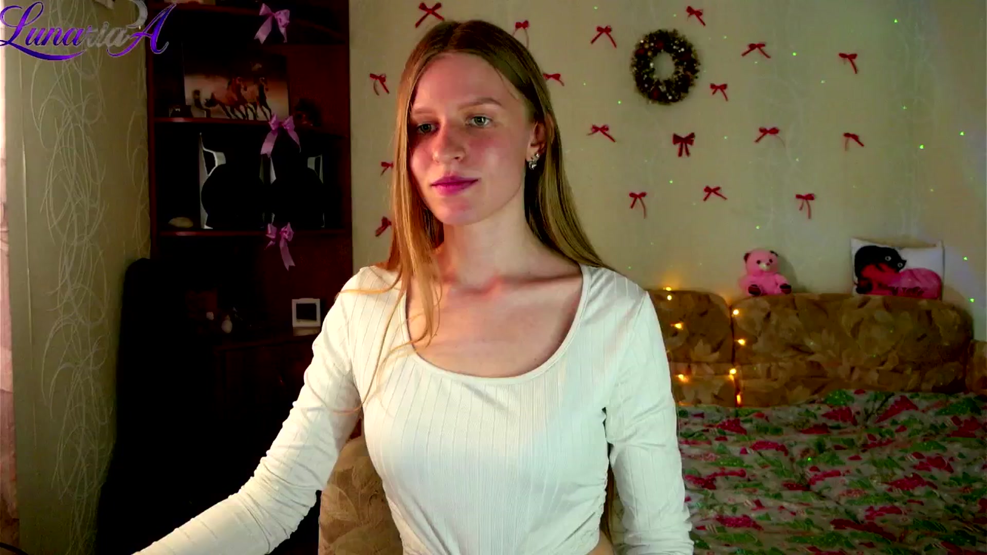 Lunaria_a video thumbnail