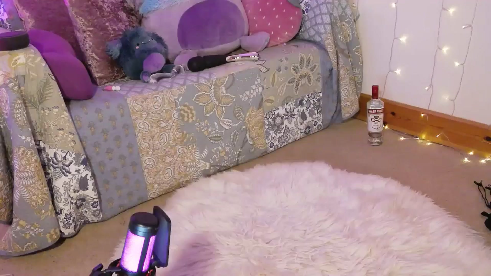 Charlotte_UK video thumbnail
