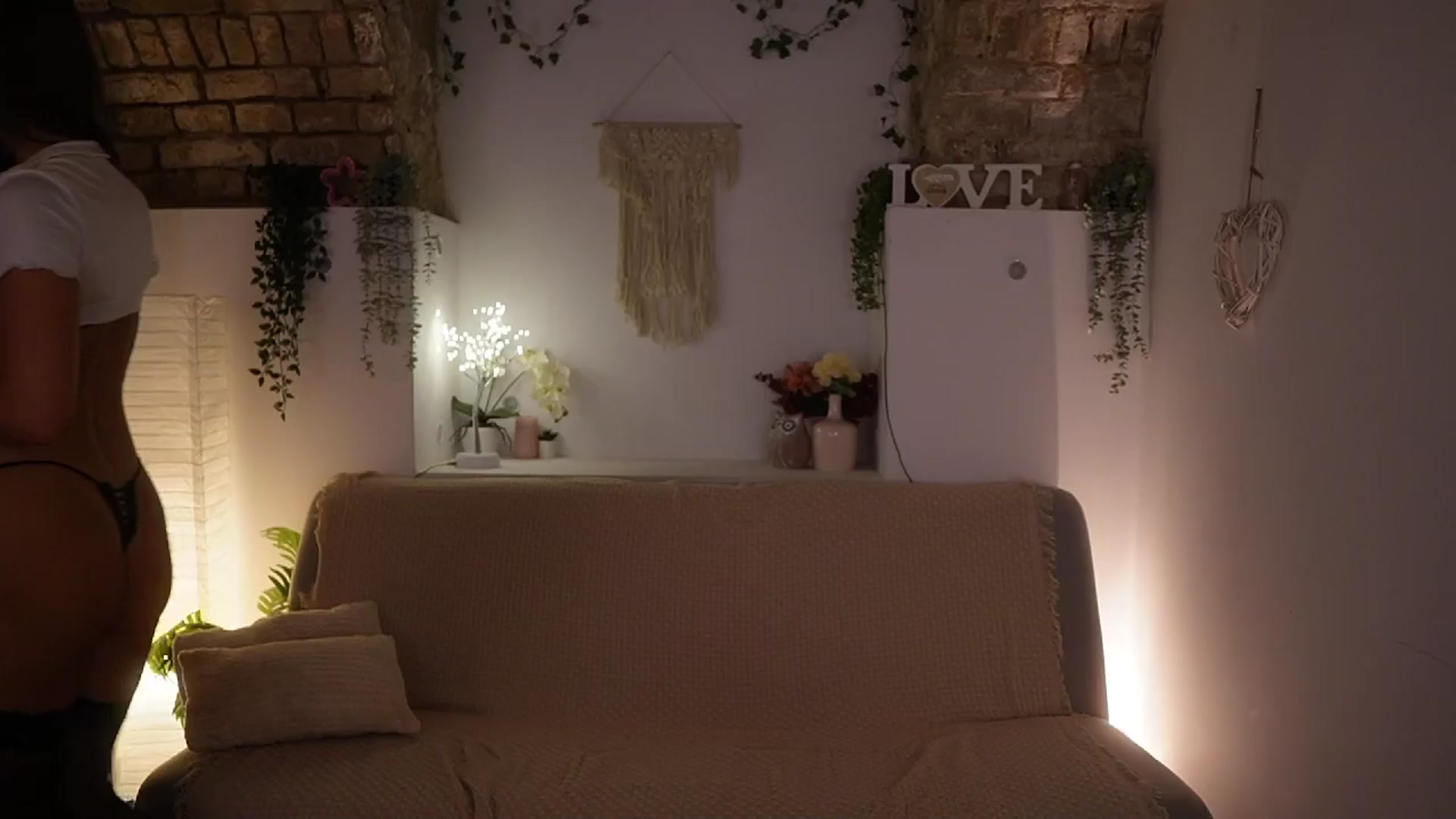 Clara_Mia video thumbnail