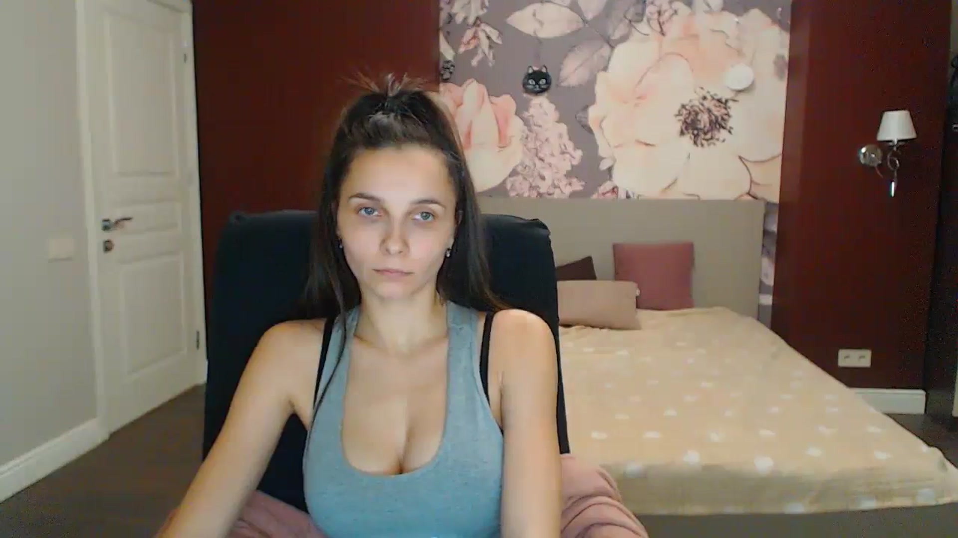 Karina_Mils video thumbnail