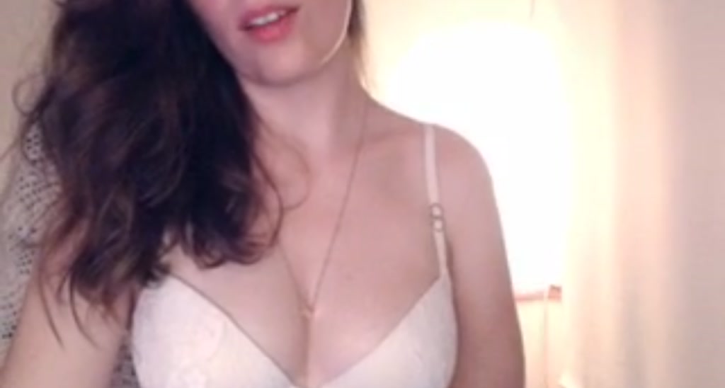 Bee_la video thumbnail