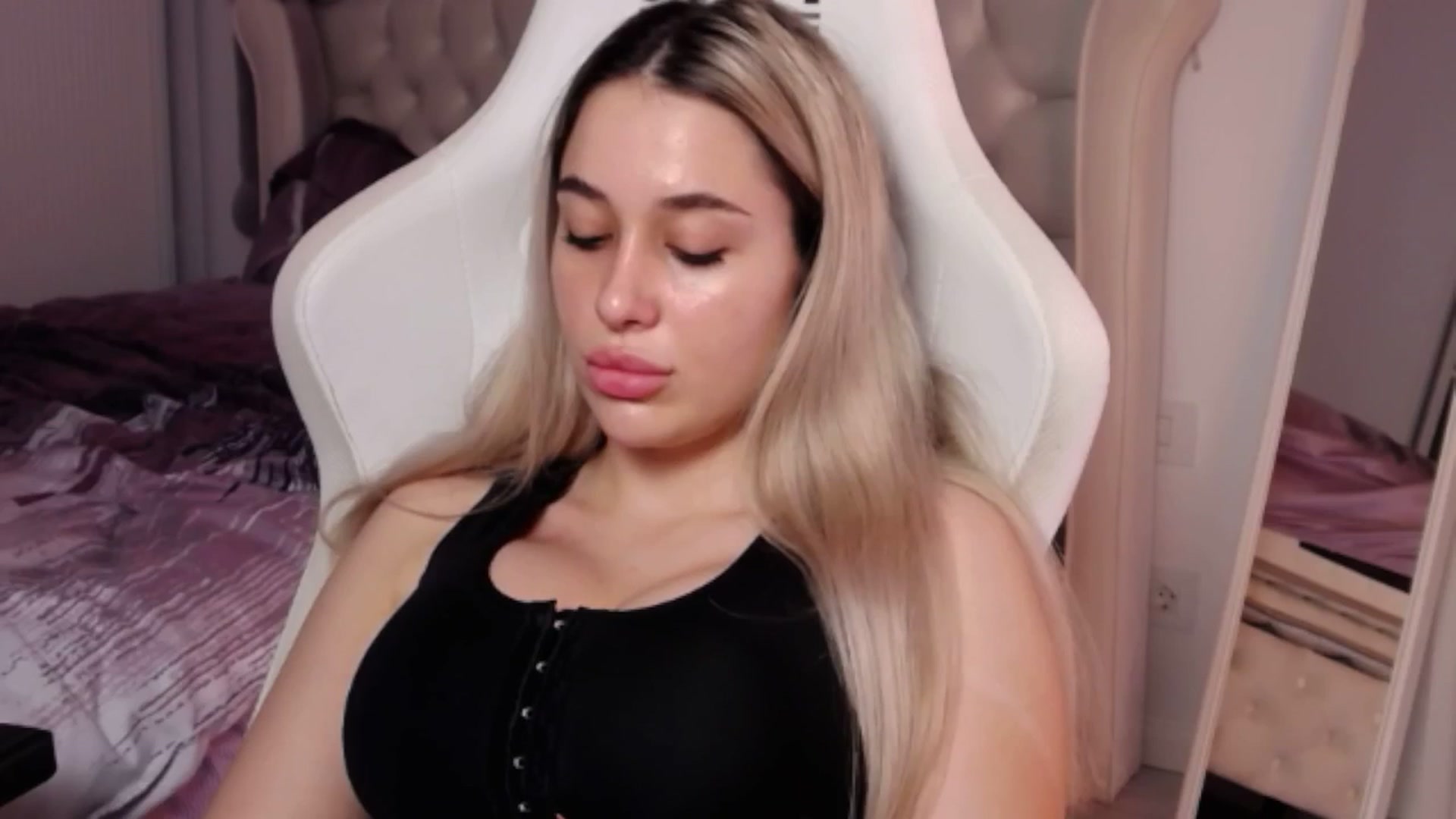 LexxySelena video thumbnail