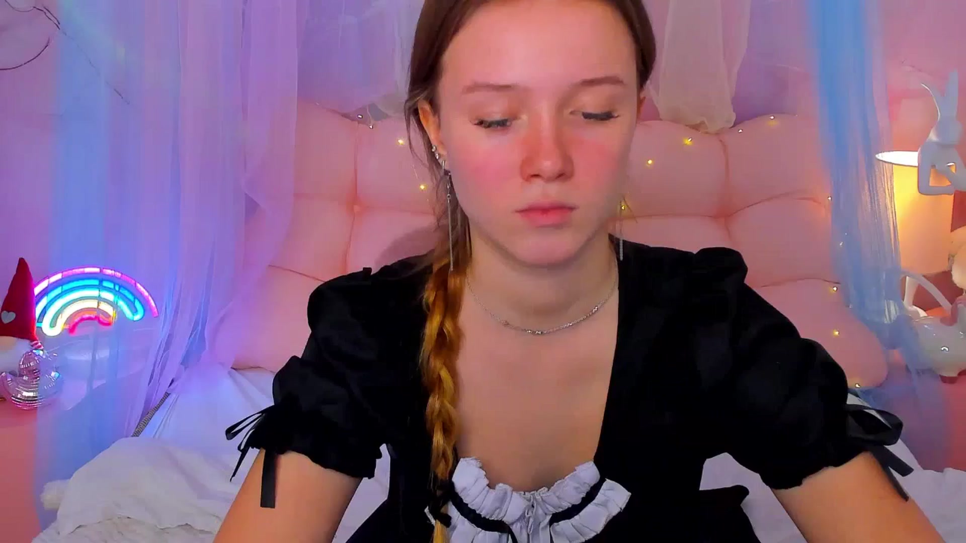 Beatrizz video thumbnail