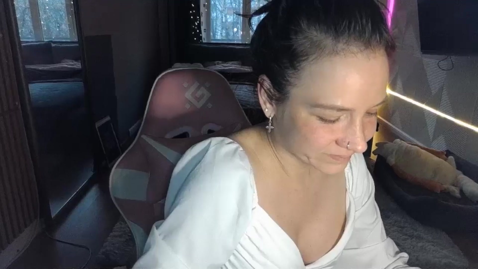 Qi_ra video thumbnail