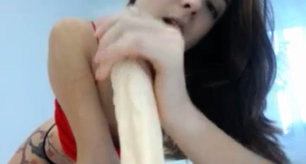 LilaBru video thumbnail