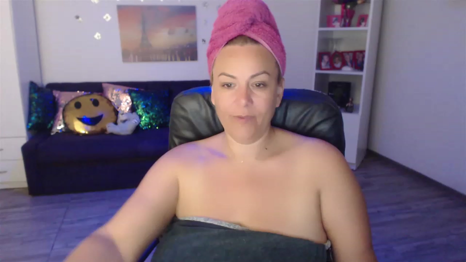 A_baby_Boo video thumbnail