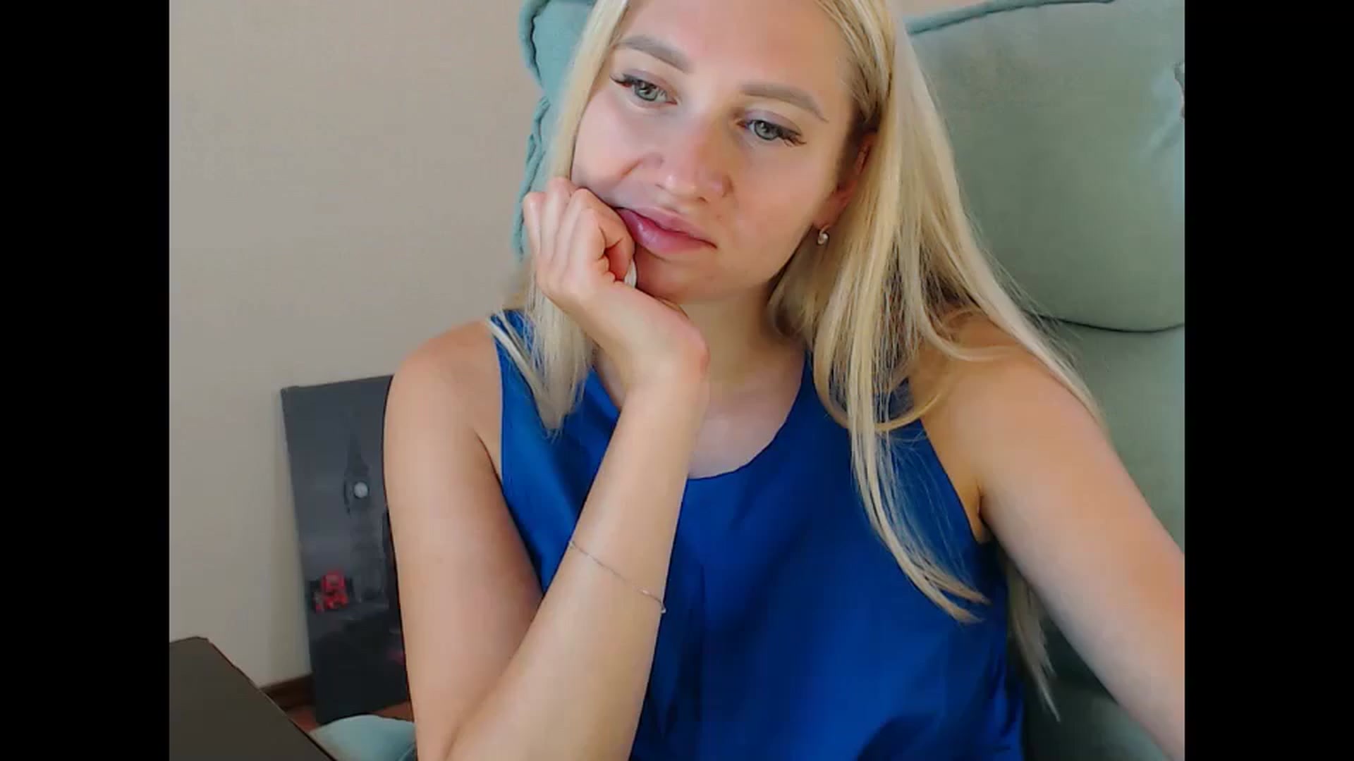 Miss_Sylvia video thumbnail