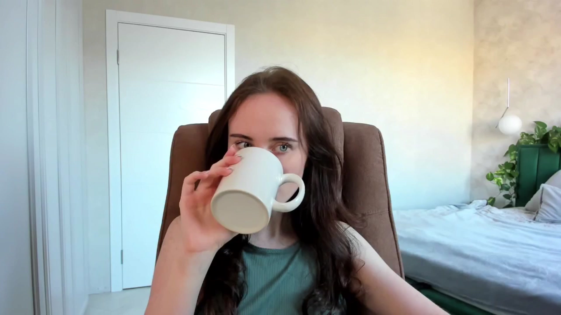userSasha video thumbnail