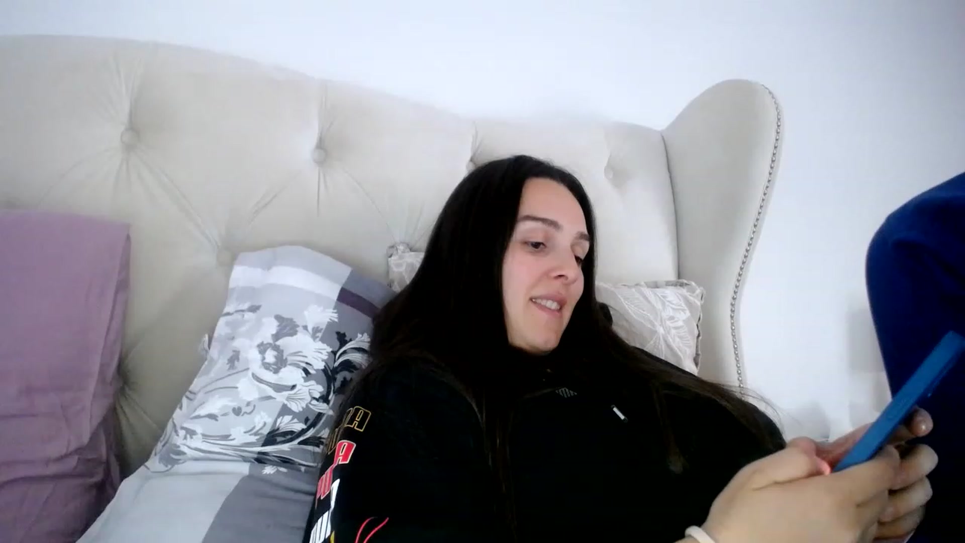 L_A_U video thumbnail