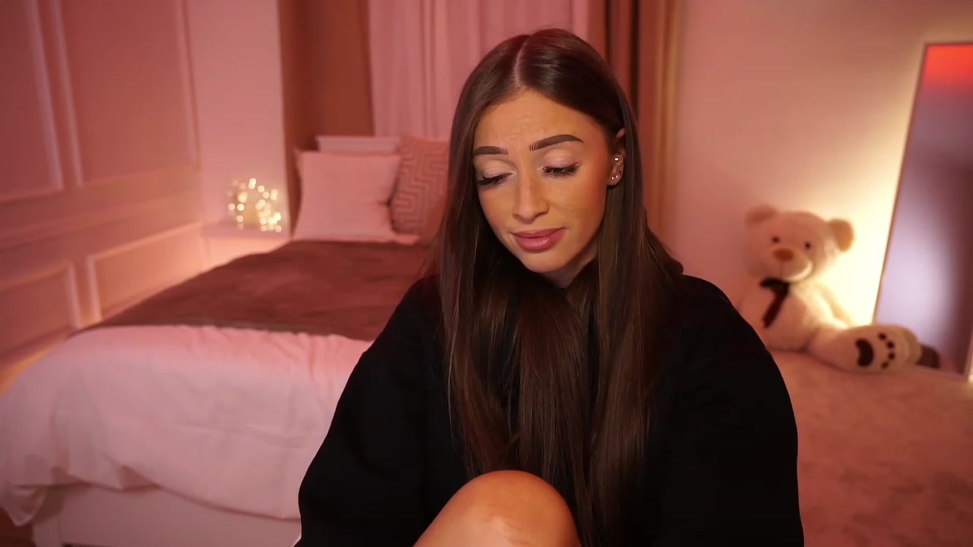 emma_ruby video thumbnail