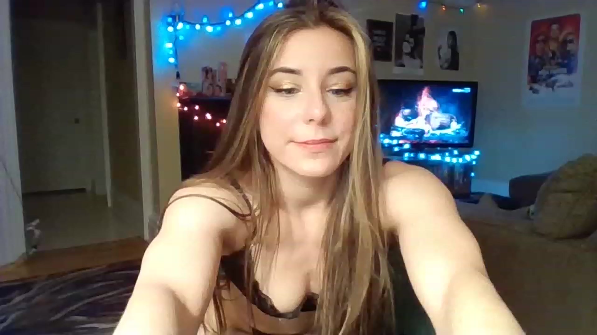 EllyBunnie video thumbnail