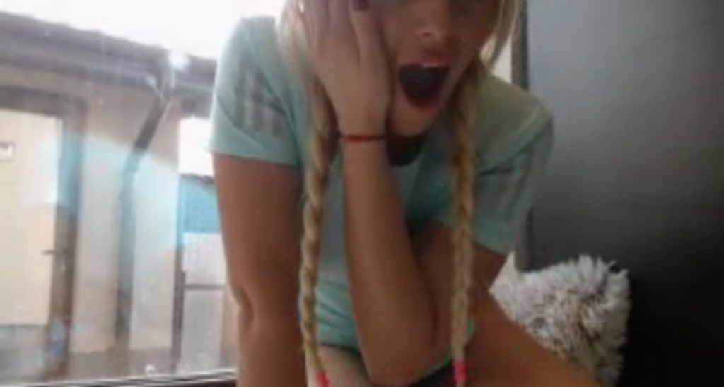 AwesomeBlonde video thumbnail
