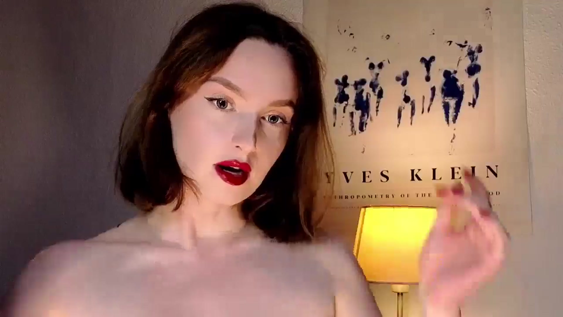 Red_Lips_Girl video thumbnail