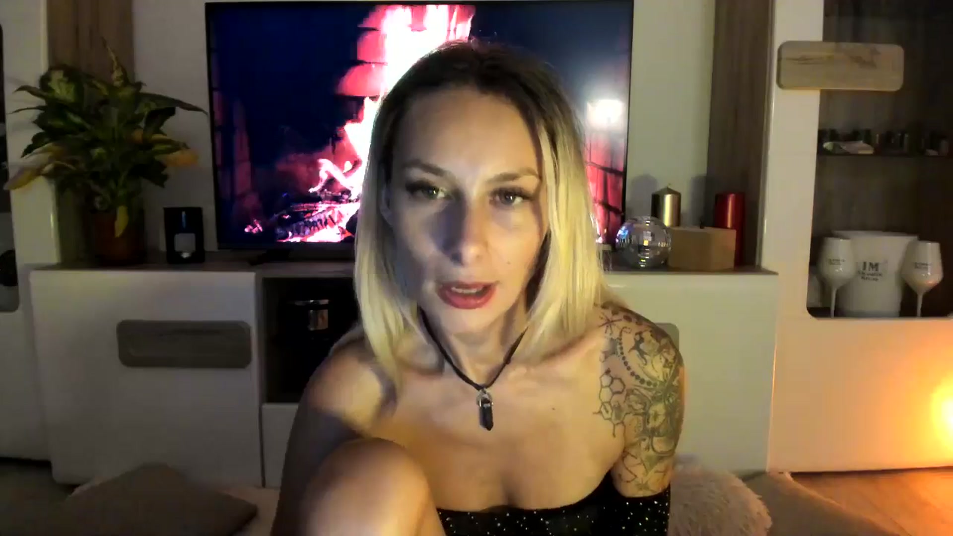EvaNesssa video thumbnail