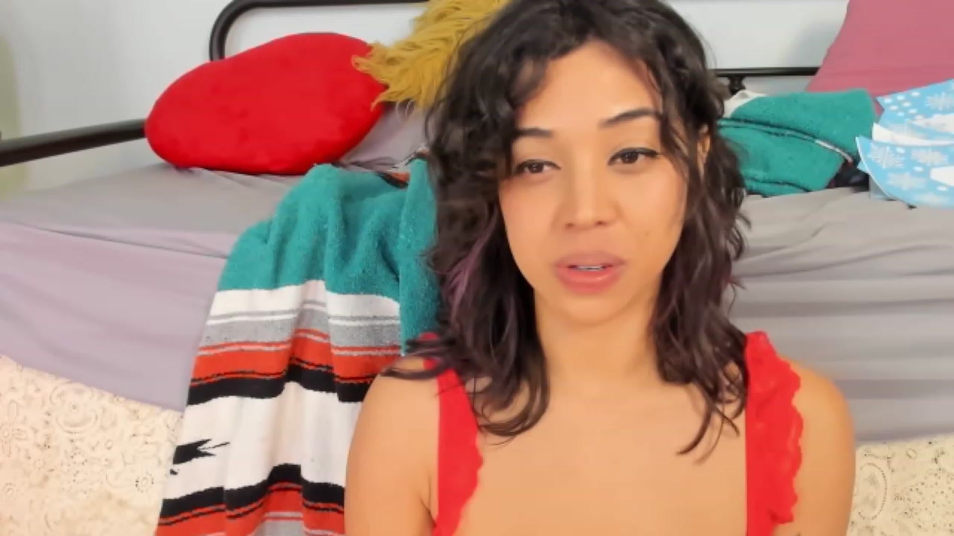 KissingHigh video thumbnail