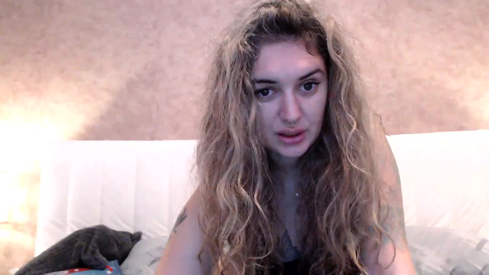 MissDivinna video thumbnail