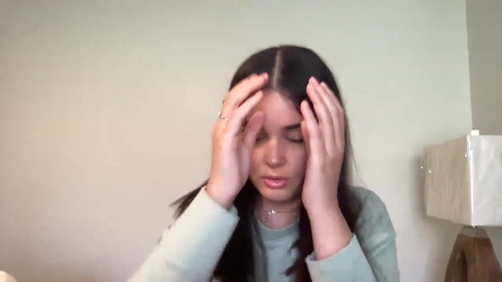 Giaislovely video thumbnail