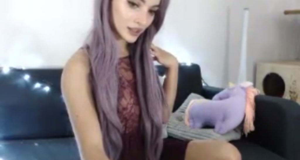 B_E_R_R_Y__ video thumbnail