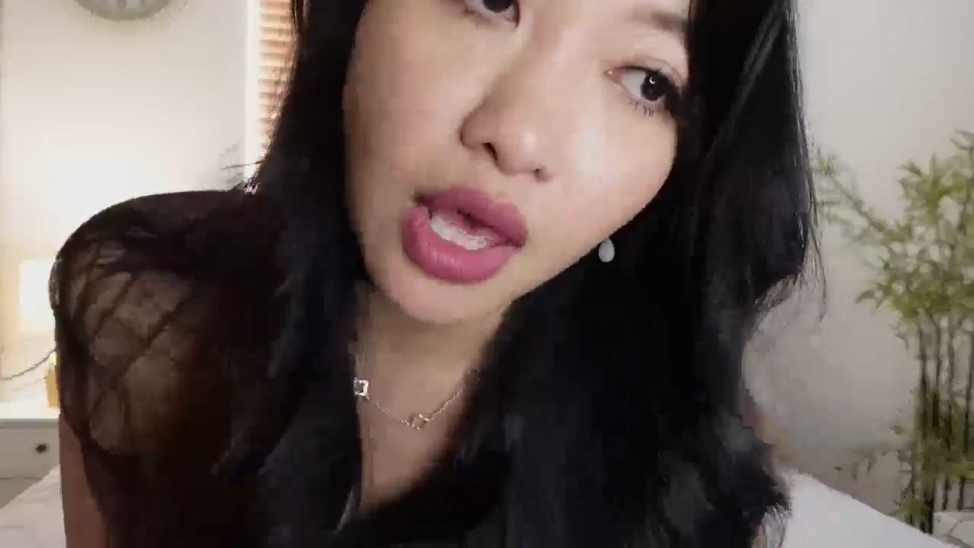 Miss_ReinaT video thumbnail