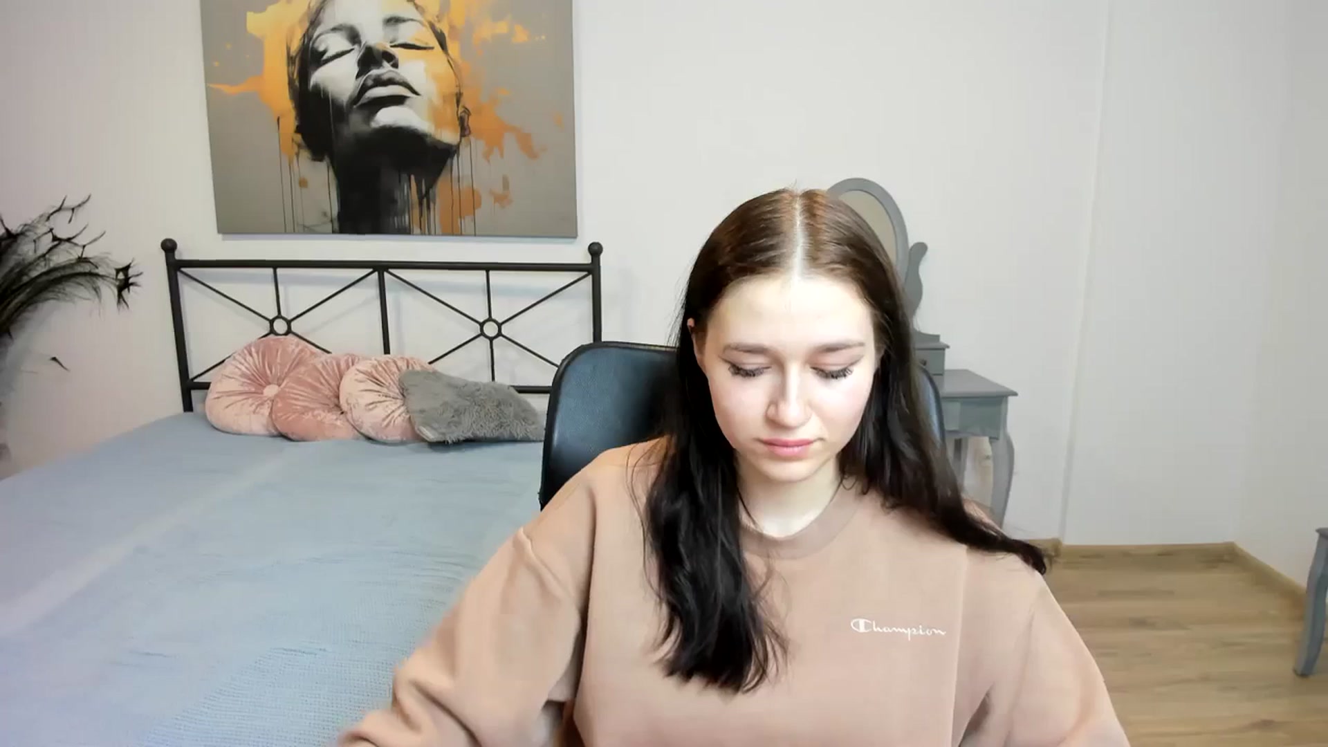 SsweetPeaches video thumbnail