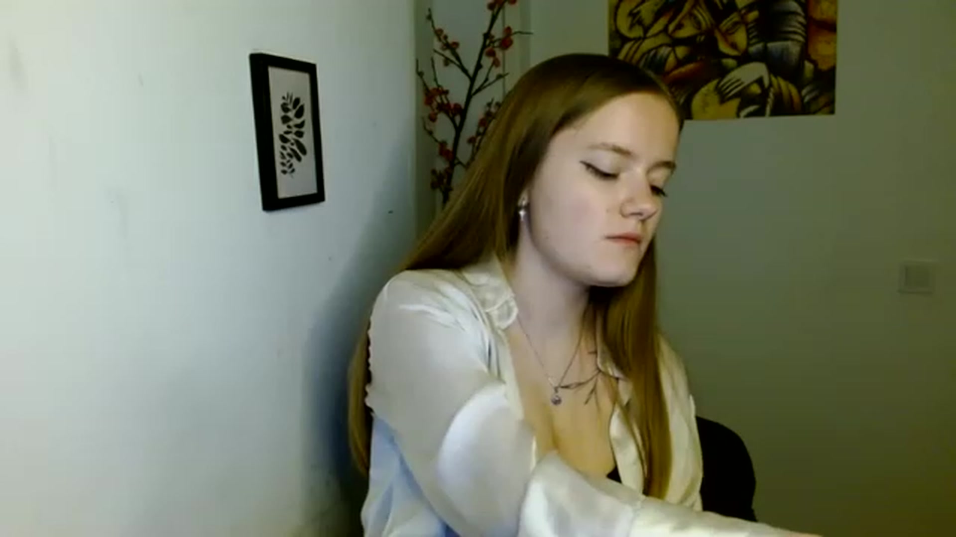Little_Me_ video thumbnail