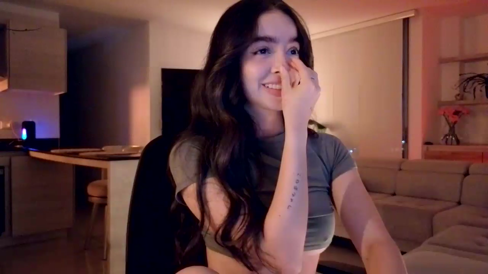 SinyMoore video thumbnail