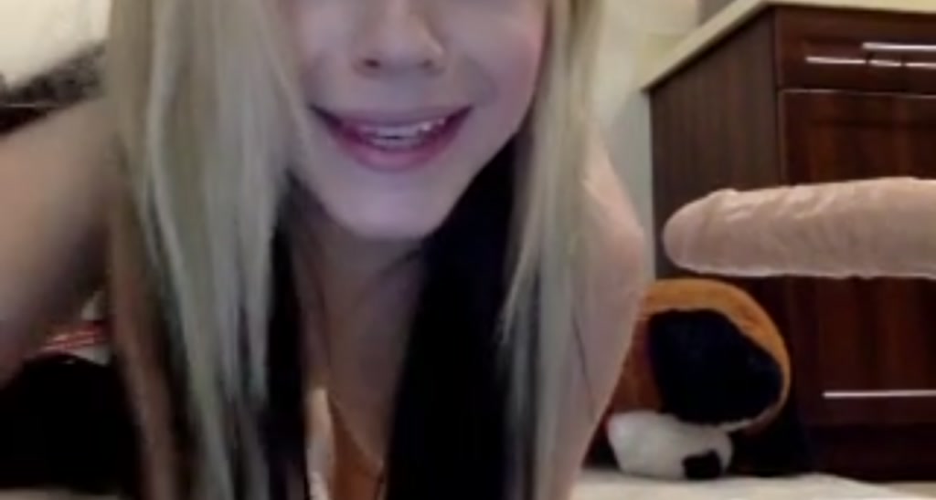 FetishPixie video thumbnail