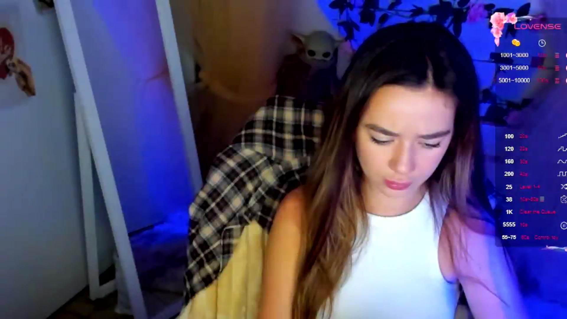 KiraLove video thumbnail