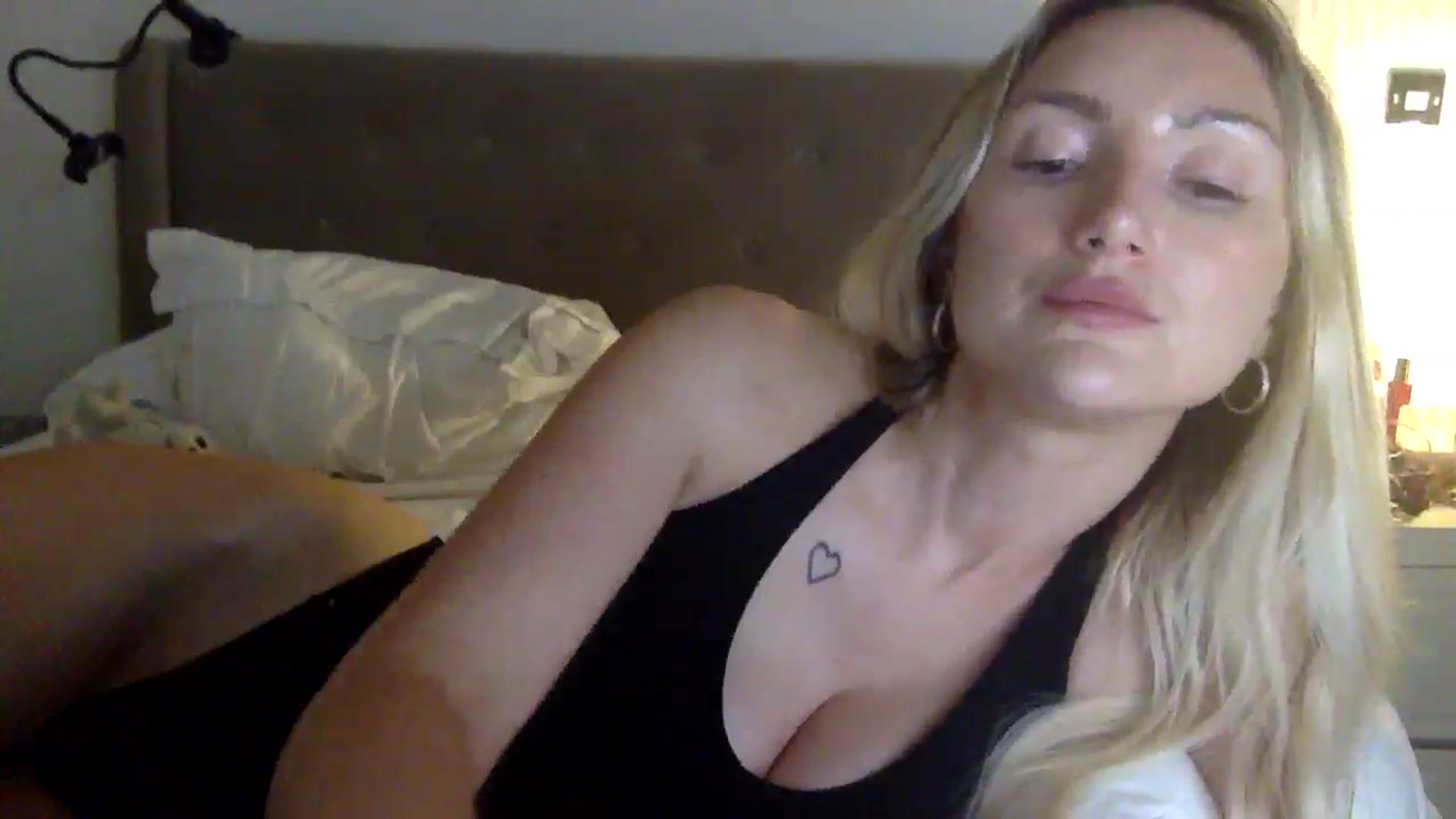 louisezus video thumbnail