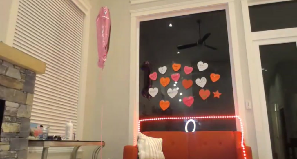 AriaNina video thumbnail