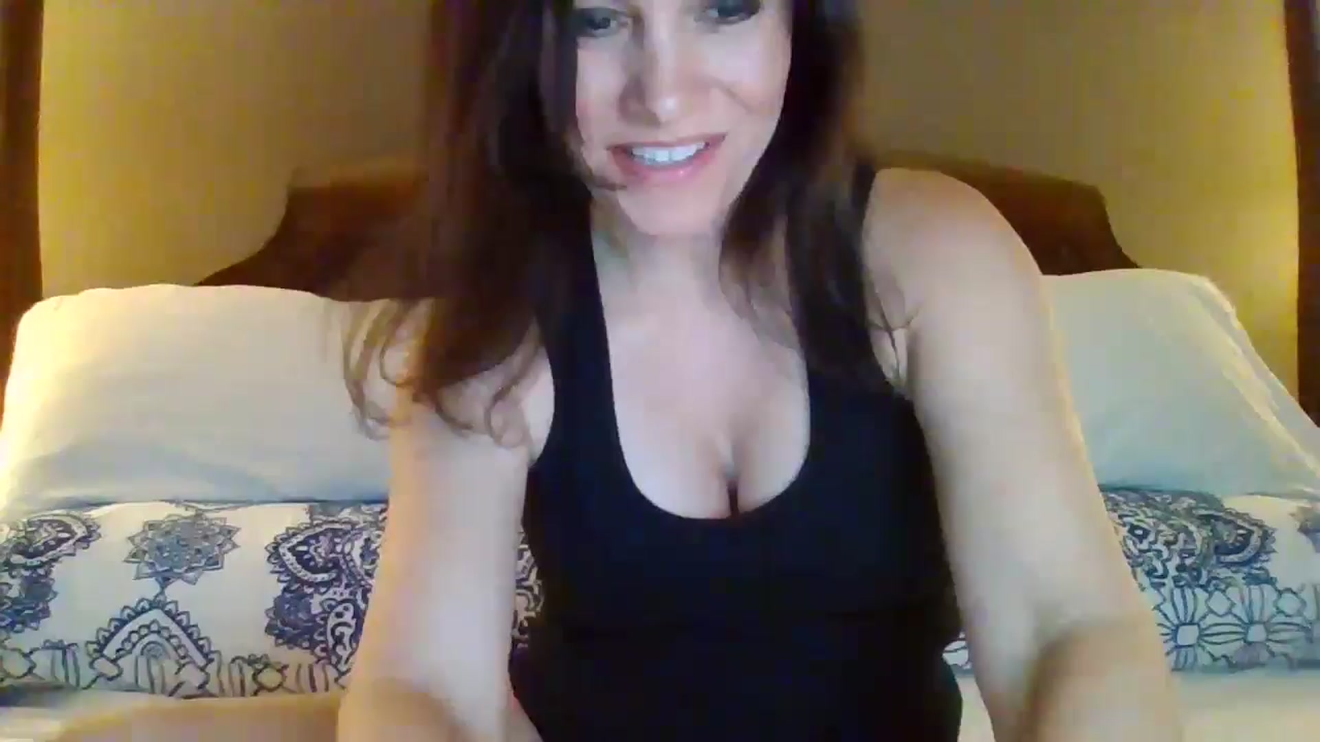 LVDOLL video thumbnail
