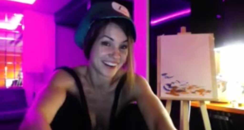 LovelyKittie video thumbnail