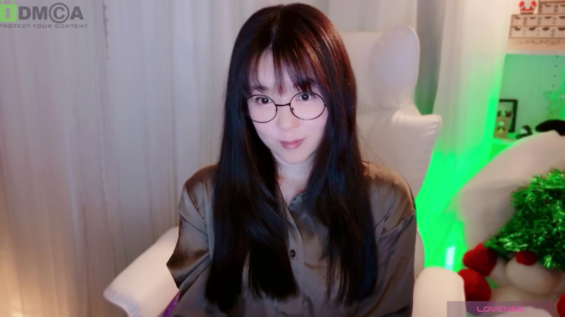 meowtheworld video thumbnail