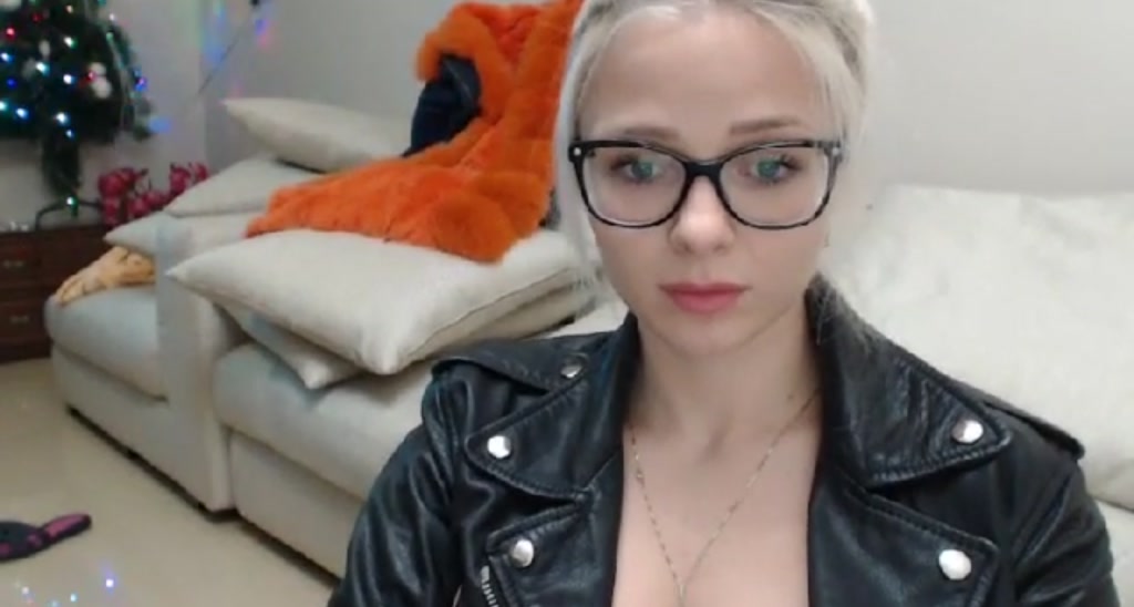 Innocentdoll_ video thumbnail