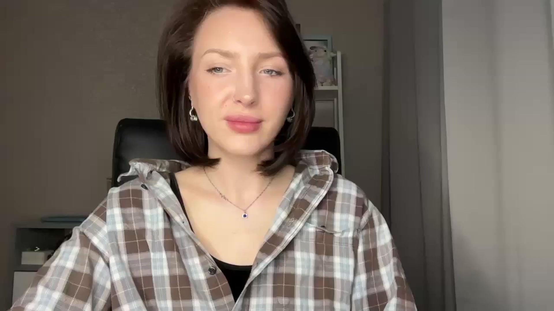 Di_Pearl video thumbnail