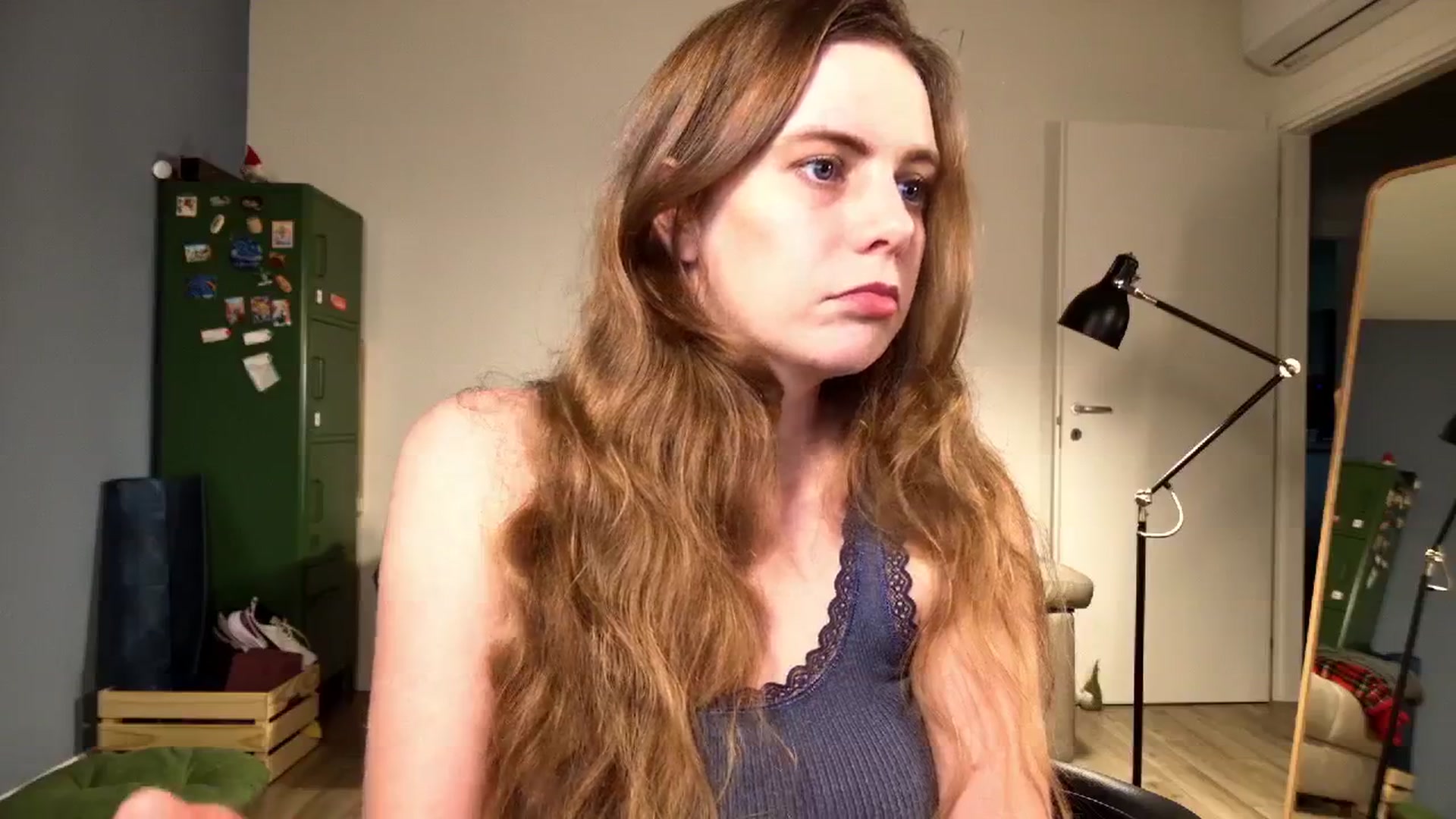 Personage video thumbnail