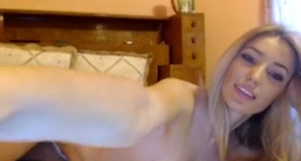 GirlToLove video thumbnail